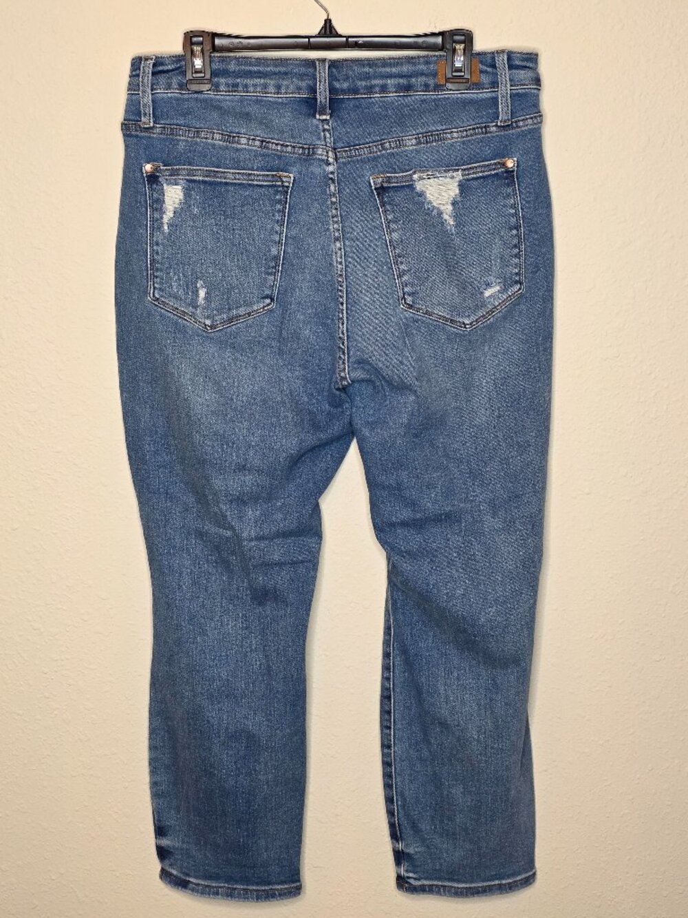 Judy Blue Women's Distressed, Boyfriend Fit Denim Jeans, Size 16W - Picture 2 of 9